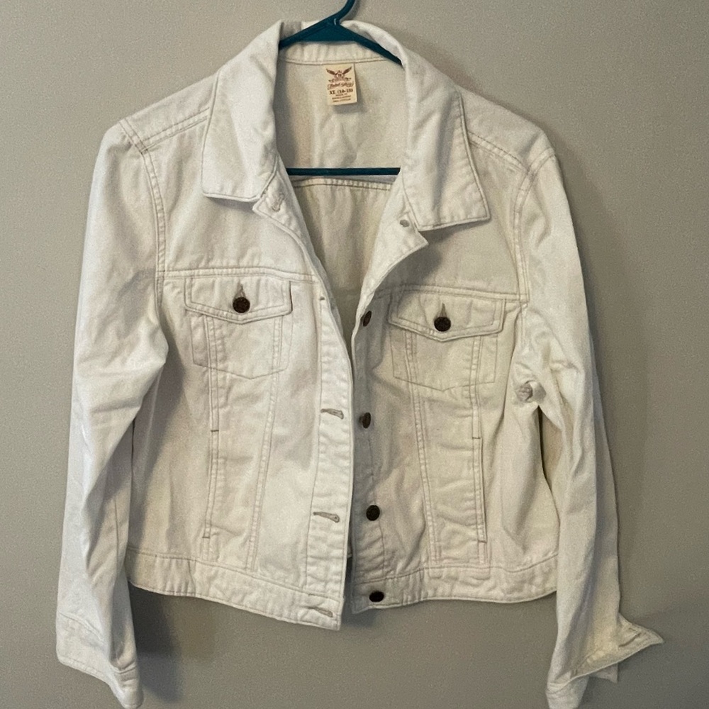 White Jean Jacket - super cute!